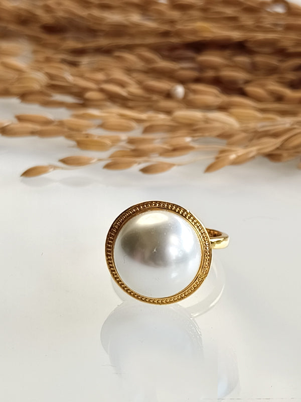 White Pearl Finger Rings | Golden Polish Finger Rings