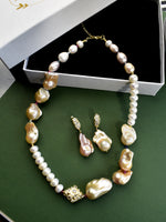 Load image into Gallery viewer, WhitePearlNecklaceSet
