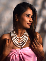 Load image into Gallery viewer, White Pearl Necklace Set
