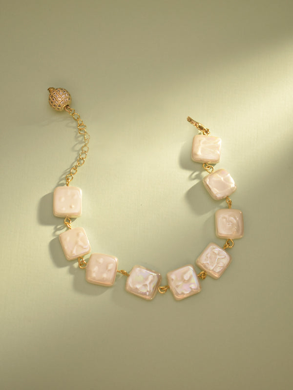 White Square Beads Bracelet | Classic Pearl Bracelet