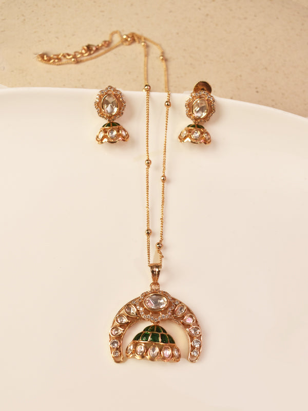 arch-shaped pendant and matching drop earrings
