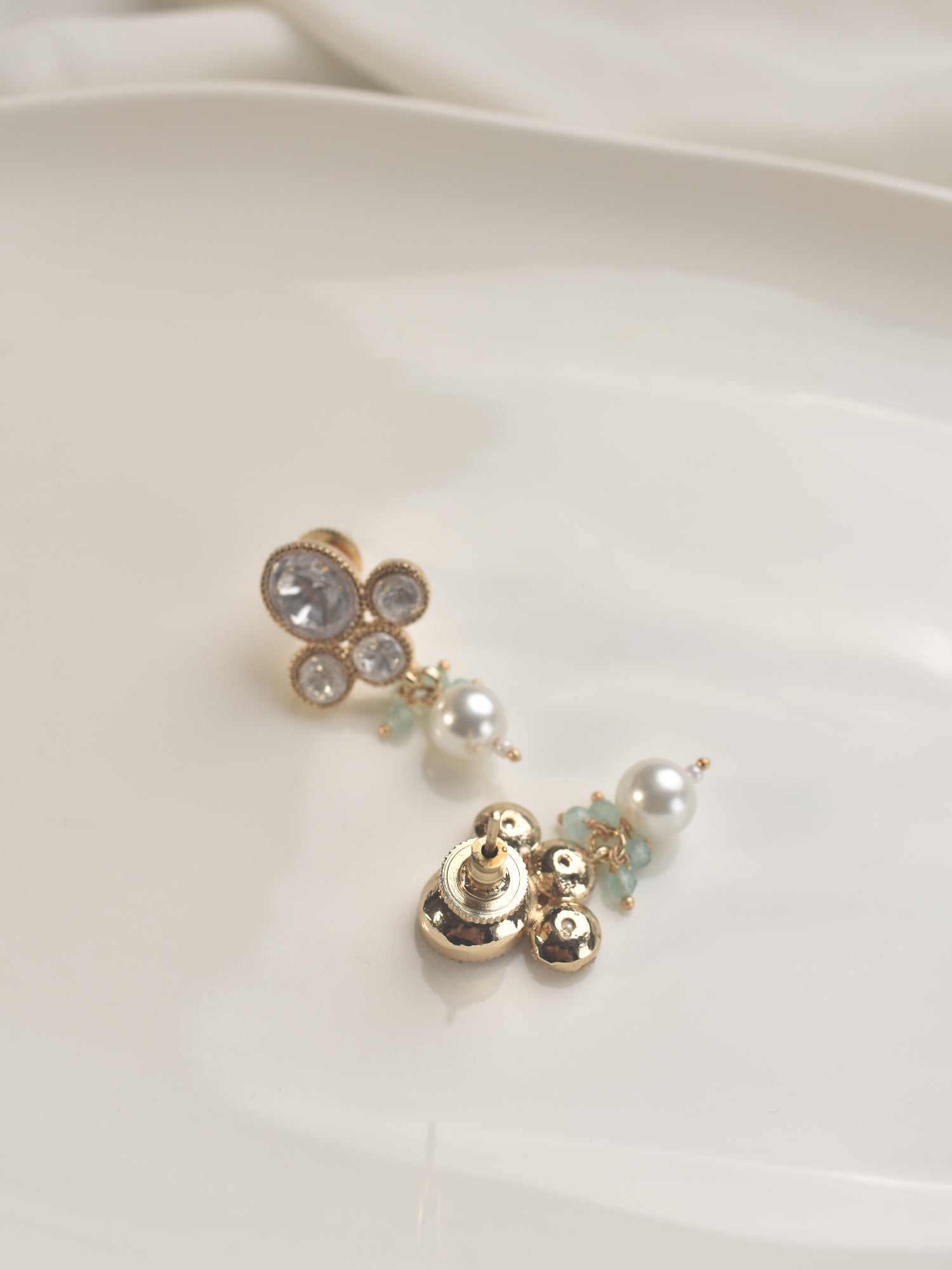 Golden Pearl earrings 