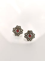 Load image into Gallery viewer, Beautiful Kundan Necklace set | Red stone With Kundan Necklace set
