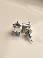Load image into Gallery viewer, silver earrings with clear gemstones 
