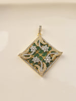 Load image into Gallery viewer, square pendant set with golde pendant

