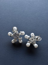 Gorgeous Floral Stud in Pearl and White CZ stones