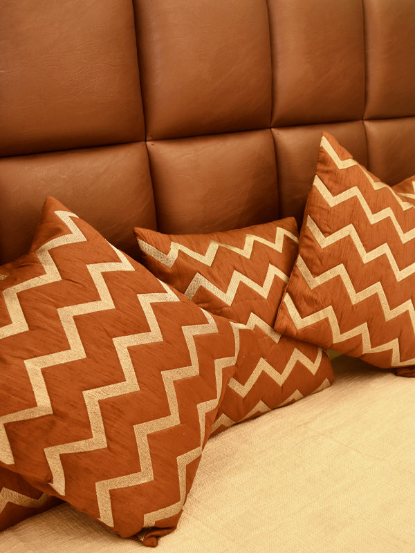 SET OF 5 CUSHION COVERS IN CHOCOLATE AND LIGHT BROWN