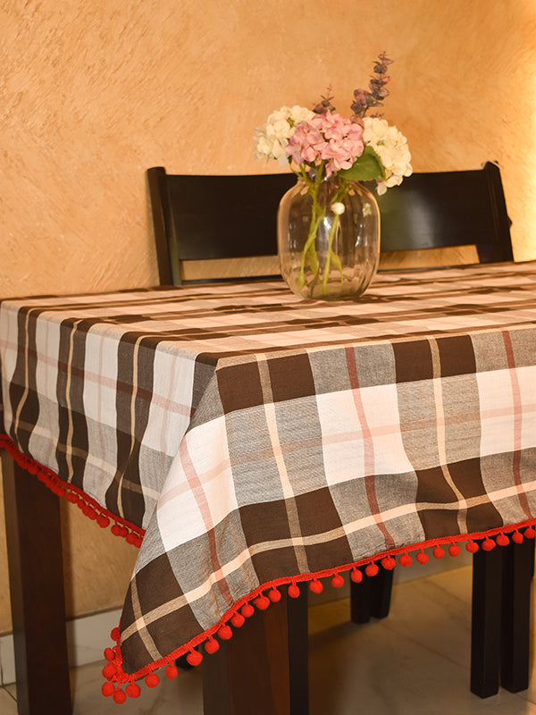 Brown and White Checks Table Cloth for 6 Seater
